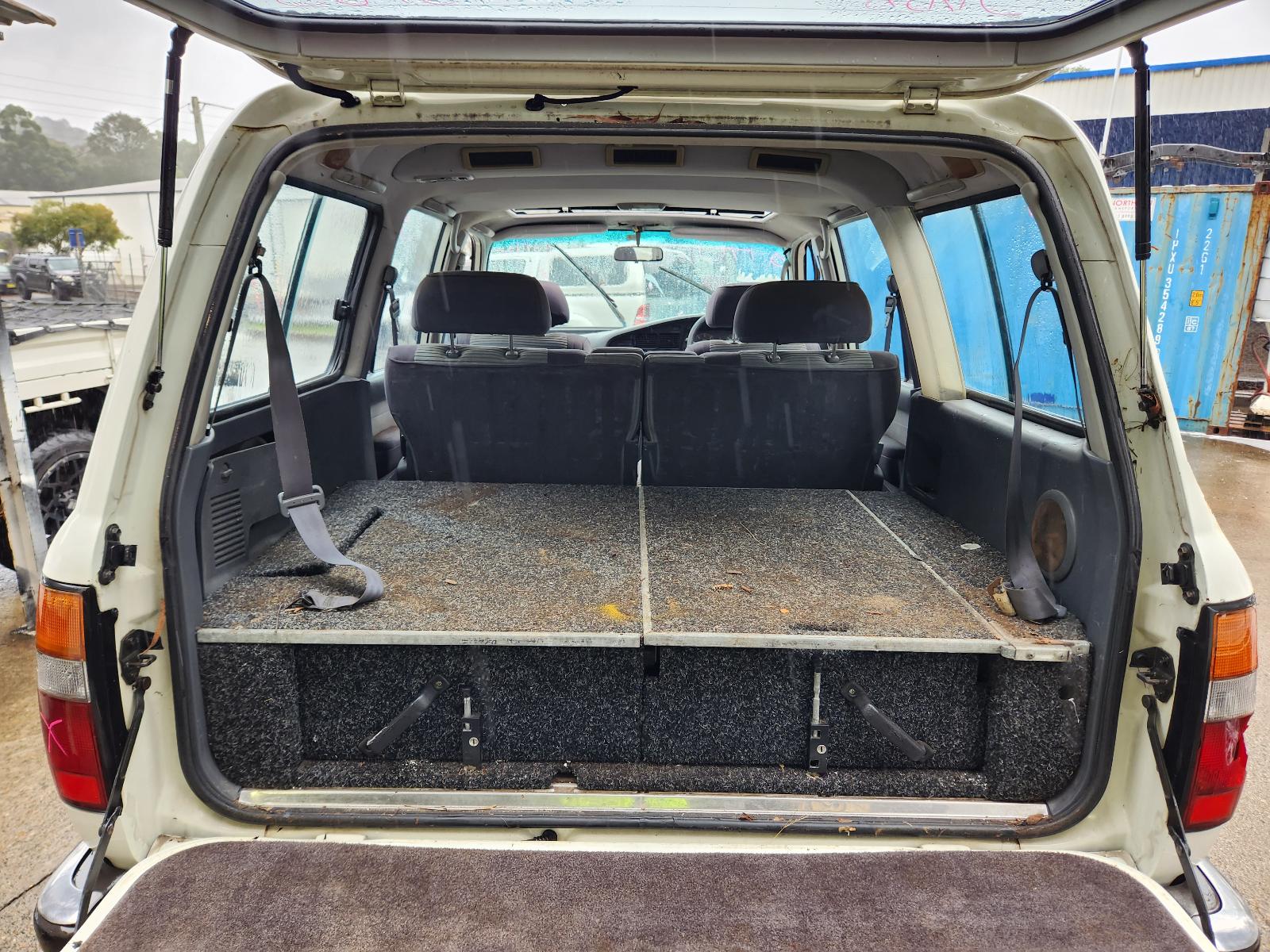 View Toyota Landcruiser 1992 4 Door Station Wagon