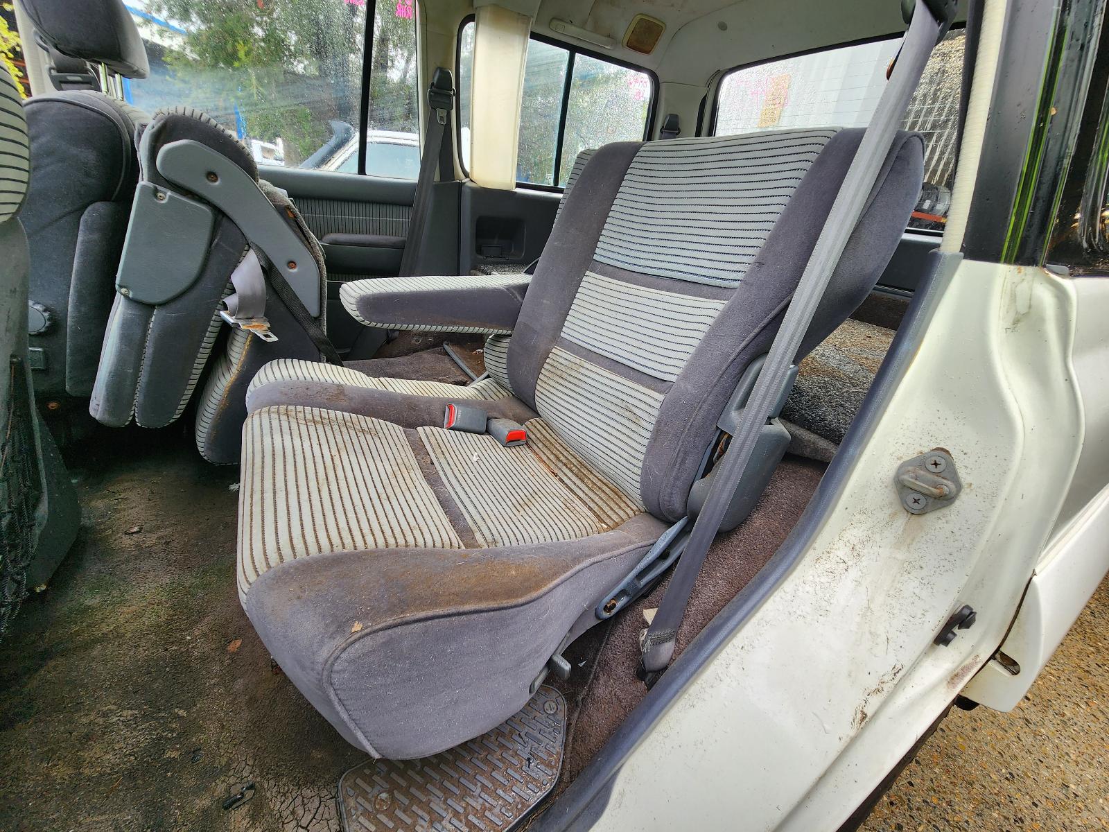 View Toyota Landcruiser 1992 4 Door Station Wagon