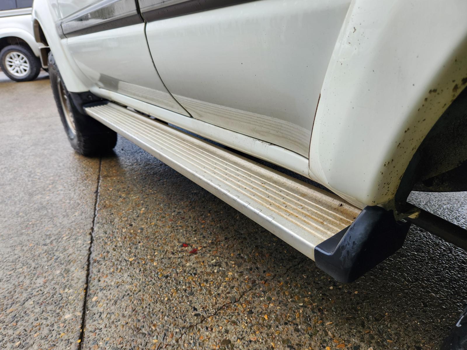 View Toyota Landcruiser 1992 4 Door Station Wagon