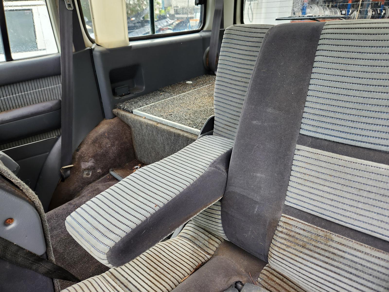 View Toyota Landcruiser 1992 4 Door Station Wagon