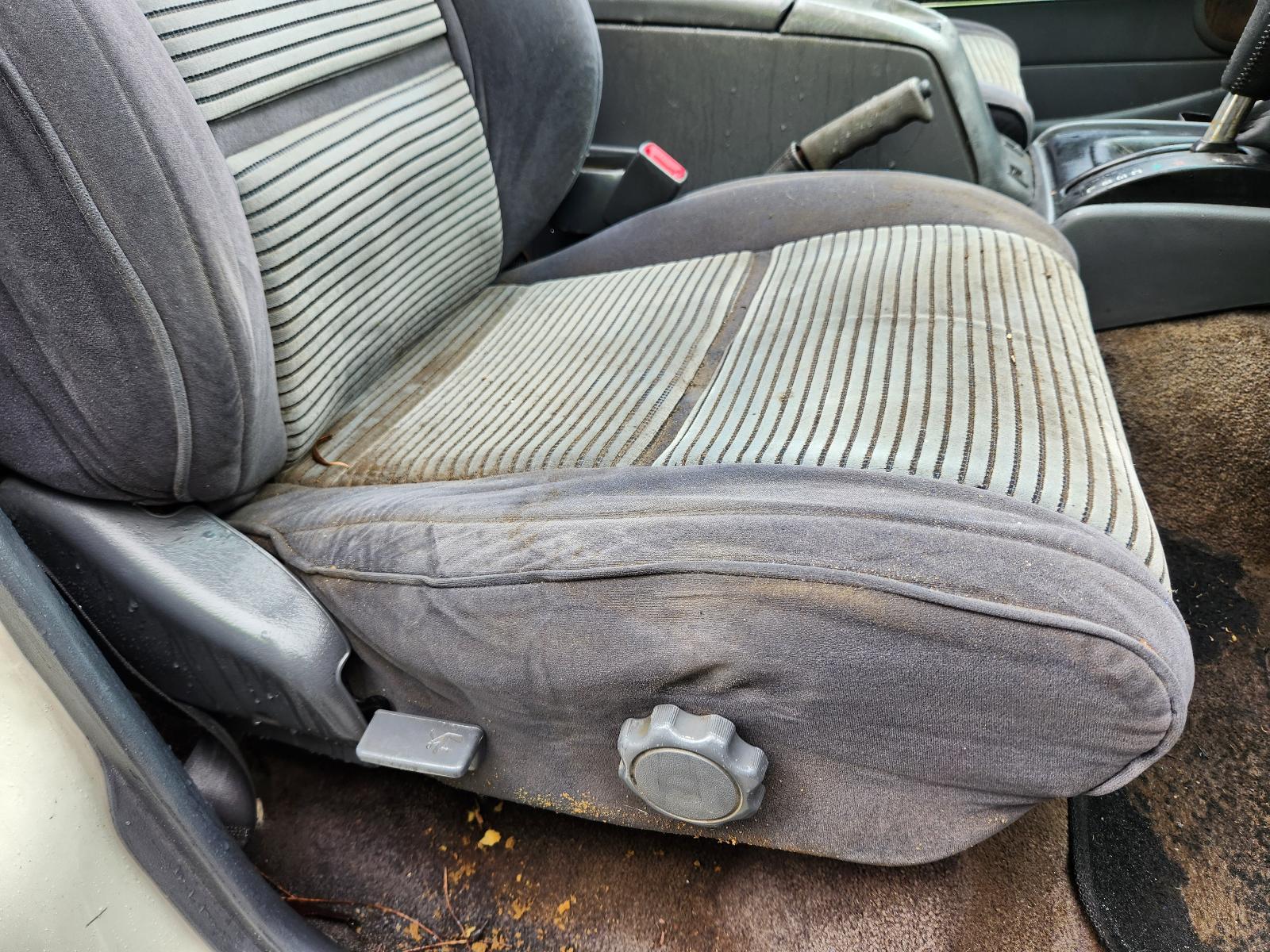 View Toyota Landcruiser 1992 4 Door Station Wagon
