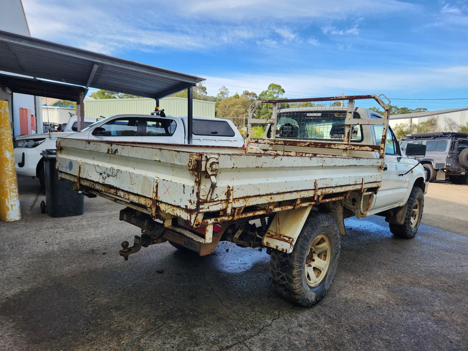 View Toyota Hilux 2002 2 Door Pickup