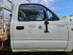 View Toyota Hilux 2002 2 Door Pickup