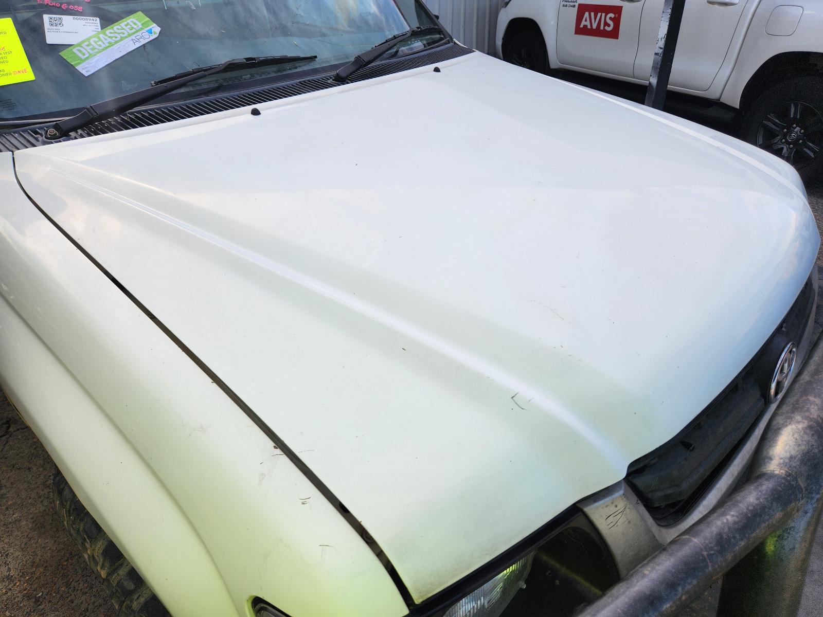 View Toyota Hilux 2002 2 Door Pickup