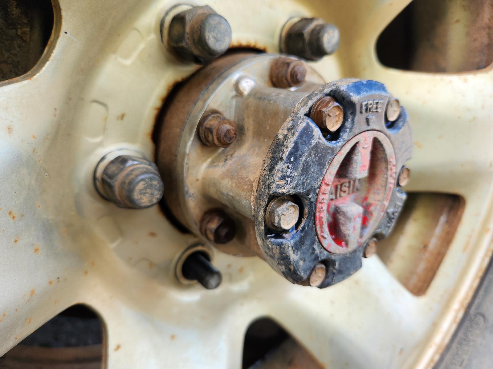 View Toyota Hilux 2002 2 Door Pickup