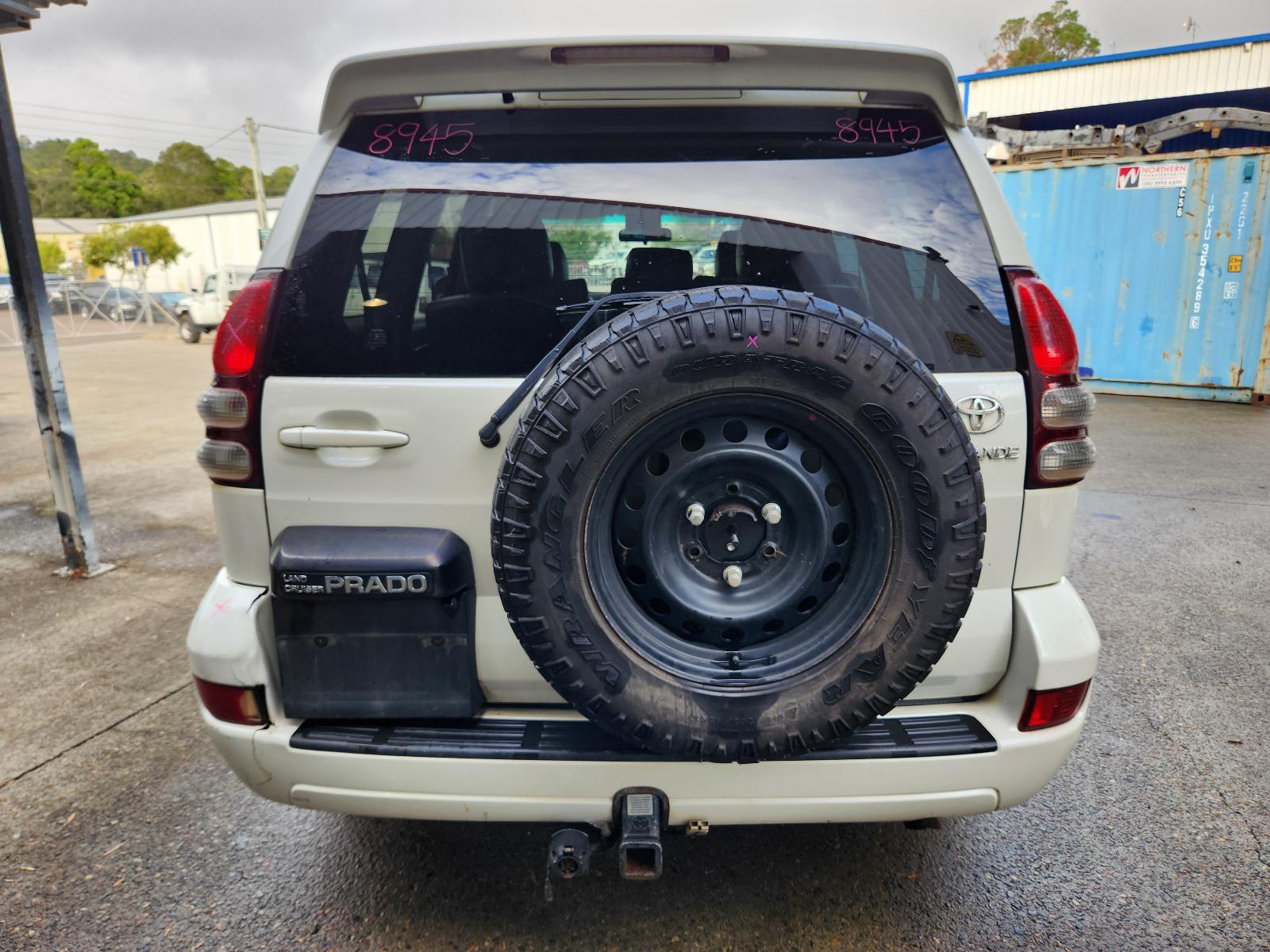 View Toyota Prado 2004  