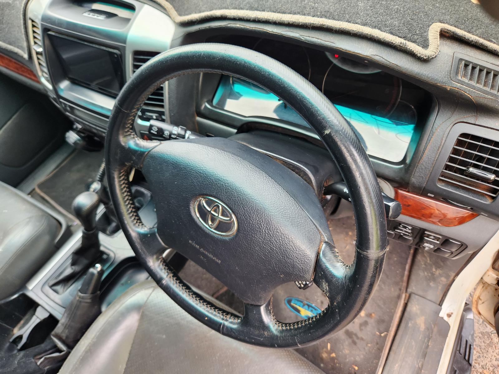 View Toyota Prado 2004  