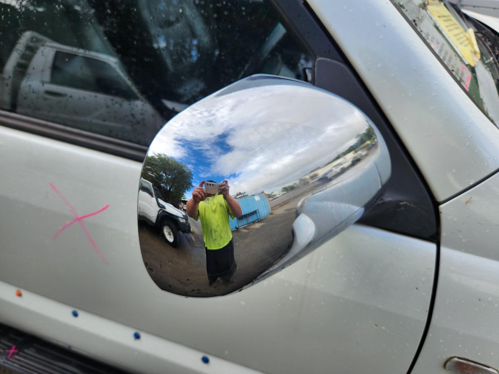 View Toyota Prado 2004  