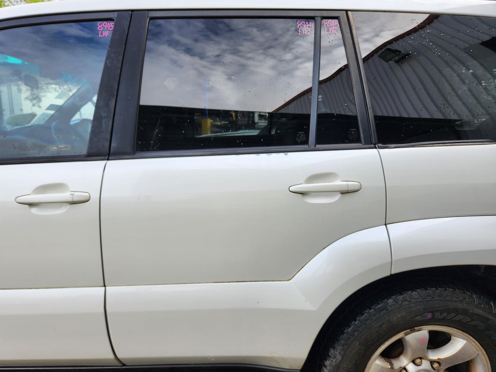 View Toyota Prado 2004  