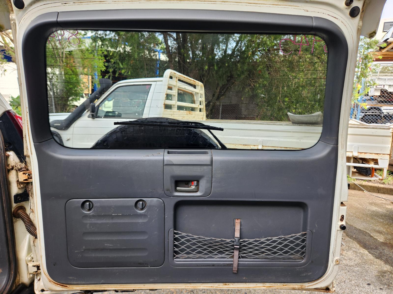 View Toyota Prado 2004  