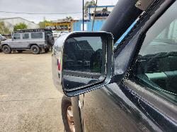 View Nissan Patrol 2005 4 Door Station Wagon