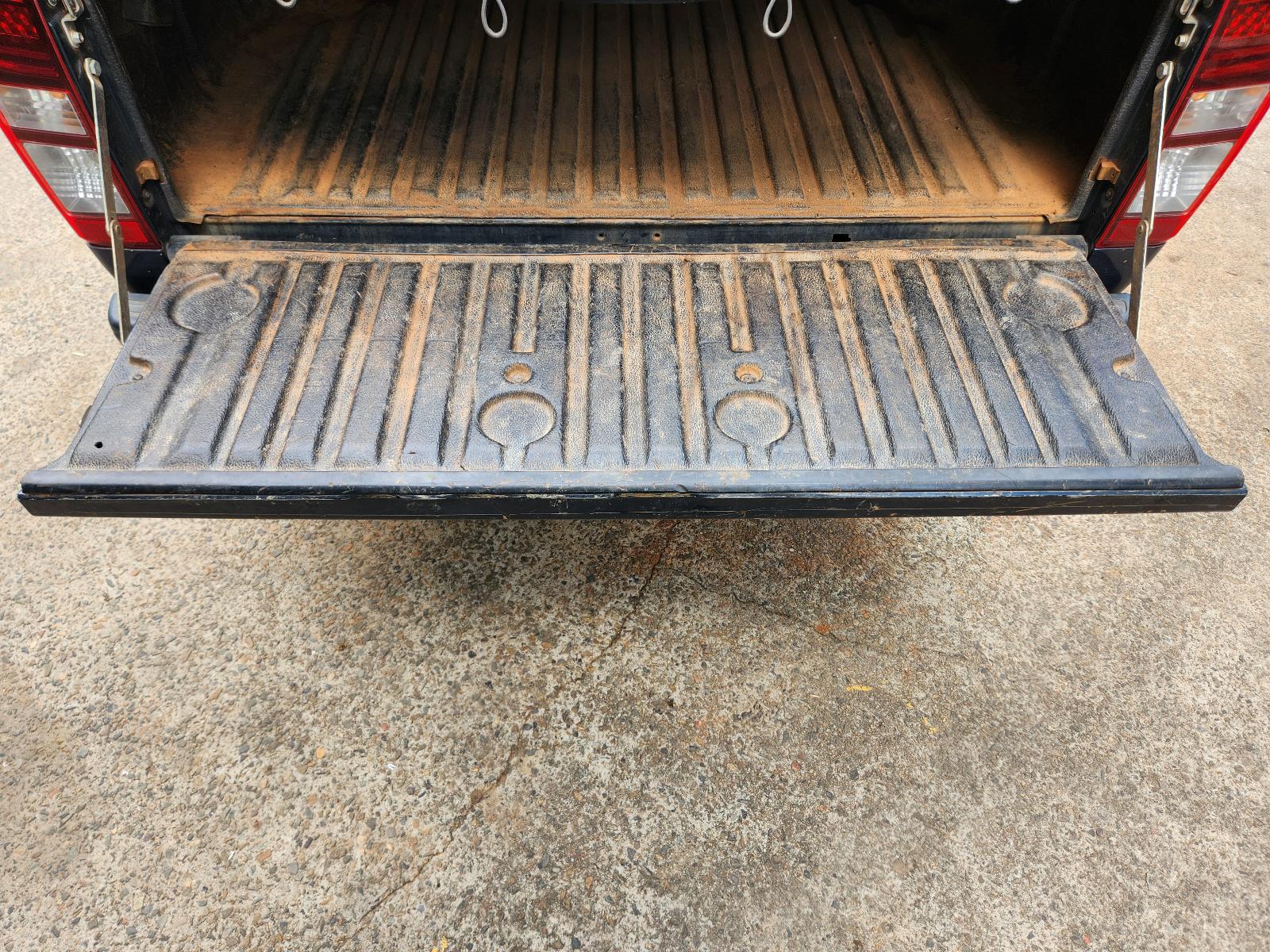 Isuzu Dmax 2014 4 Door Utility View Isuzu Dmax 2014 4 Door Utility
