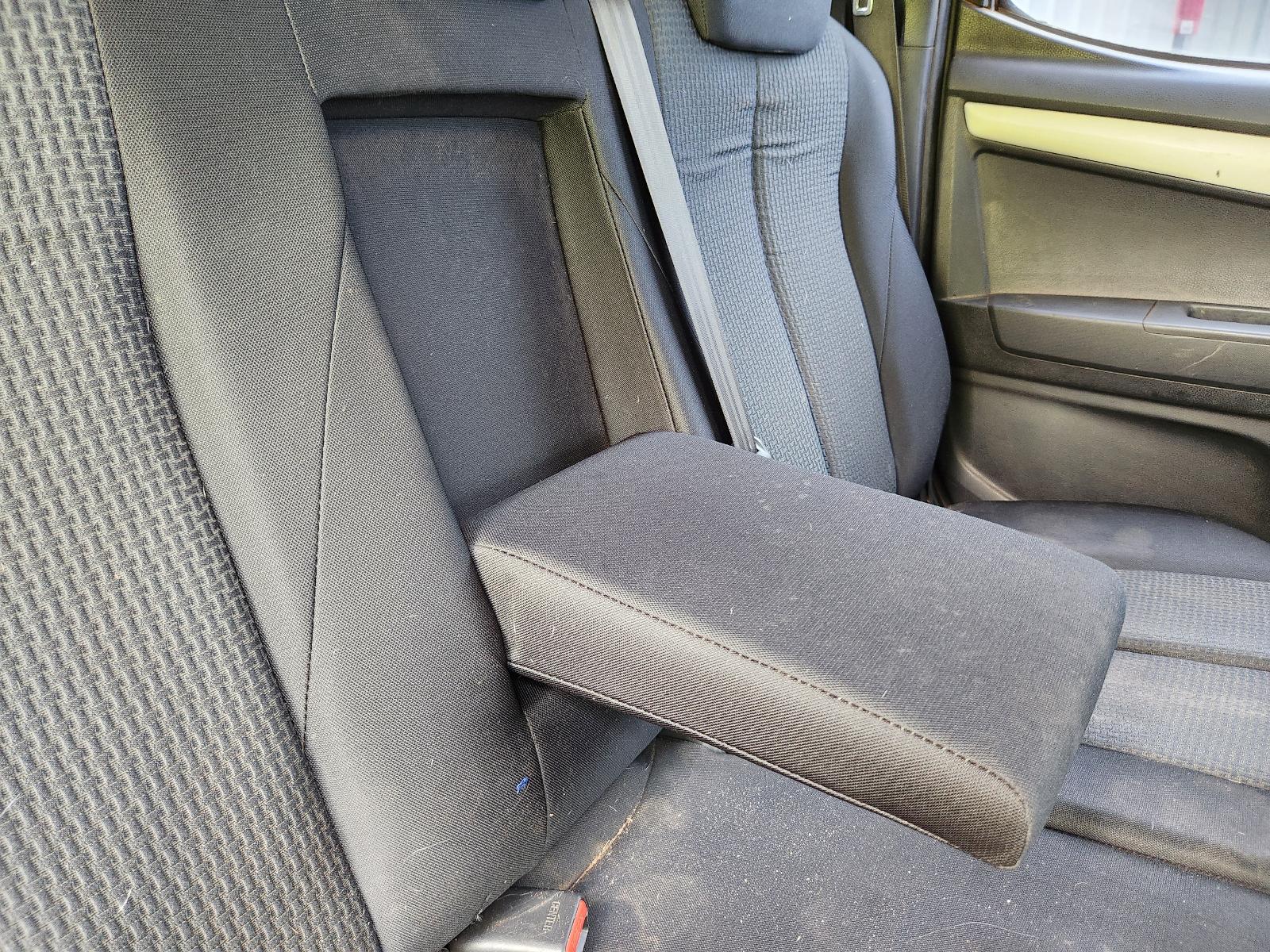 Isuzu Dmax 2014 4 Door Utility View Isuzu Dmax 2014 4 Door Utility