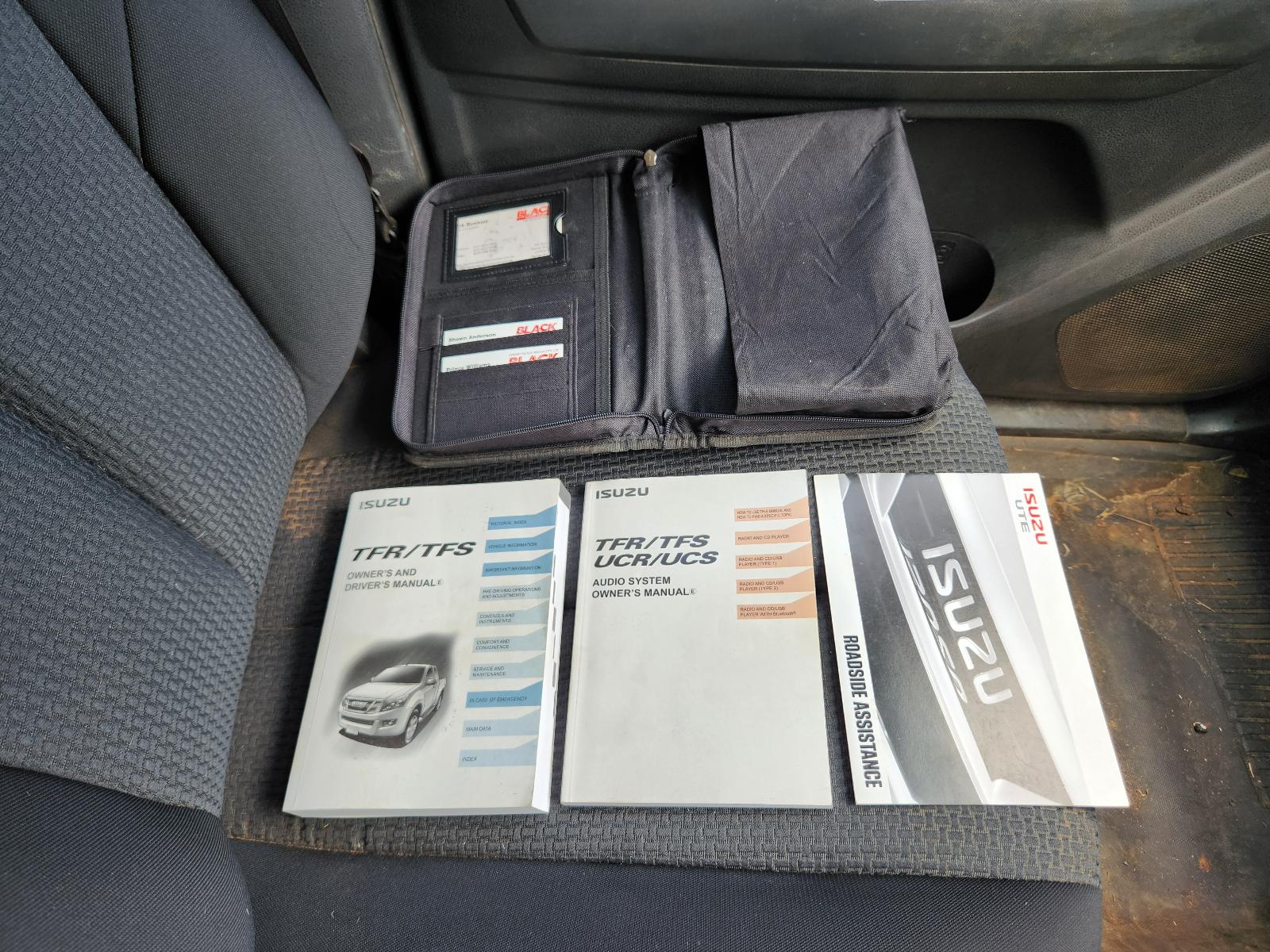 Isuzu Dmax 2014 4 Door Utility View Isuzu Dmax 2014 4 Door Utility
