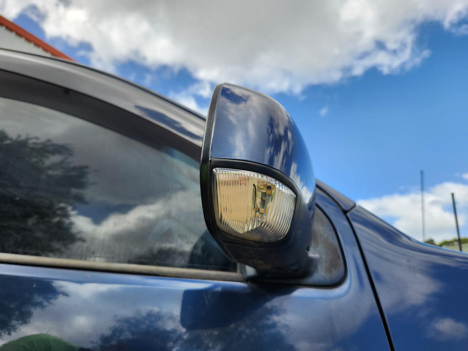 Isuzu Dmax 2014 4 Door Utility View Isuzu Dmax 2014 4 Door Utility