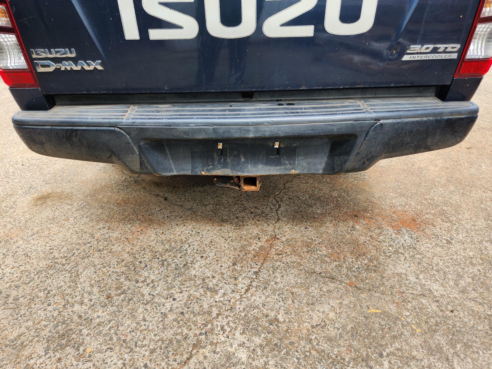 Isuzu Dmax 2014 4 Door Utility View Isuzu Dmax 2014 4 Door Utility