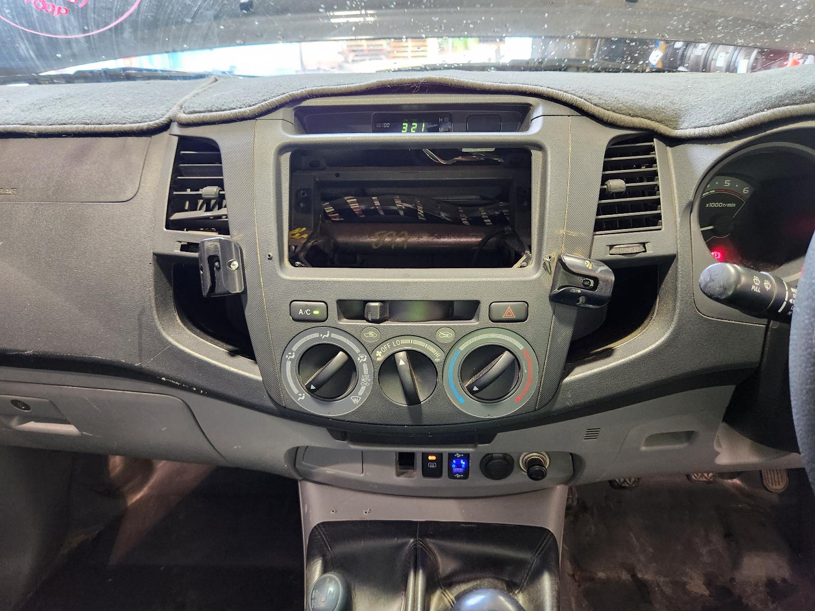 Toyota Hilux 2011 4 Door Utility View Toyota Hilux 2011 4 Door Utility