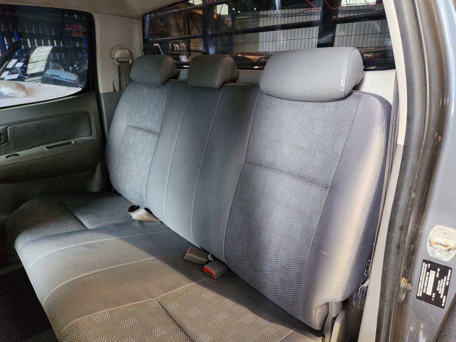 Toyota Hilux 2011 4 Door Utility View Toyota Hilux 2011 4 Door Utility