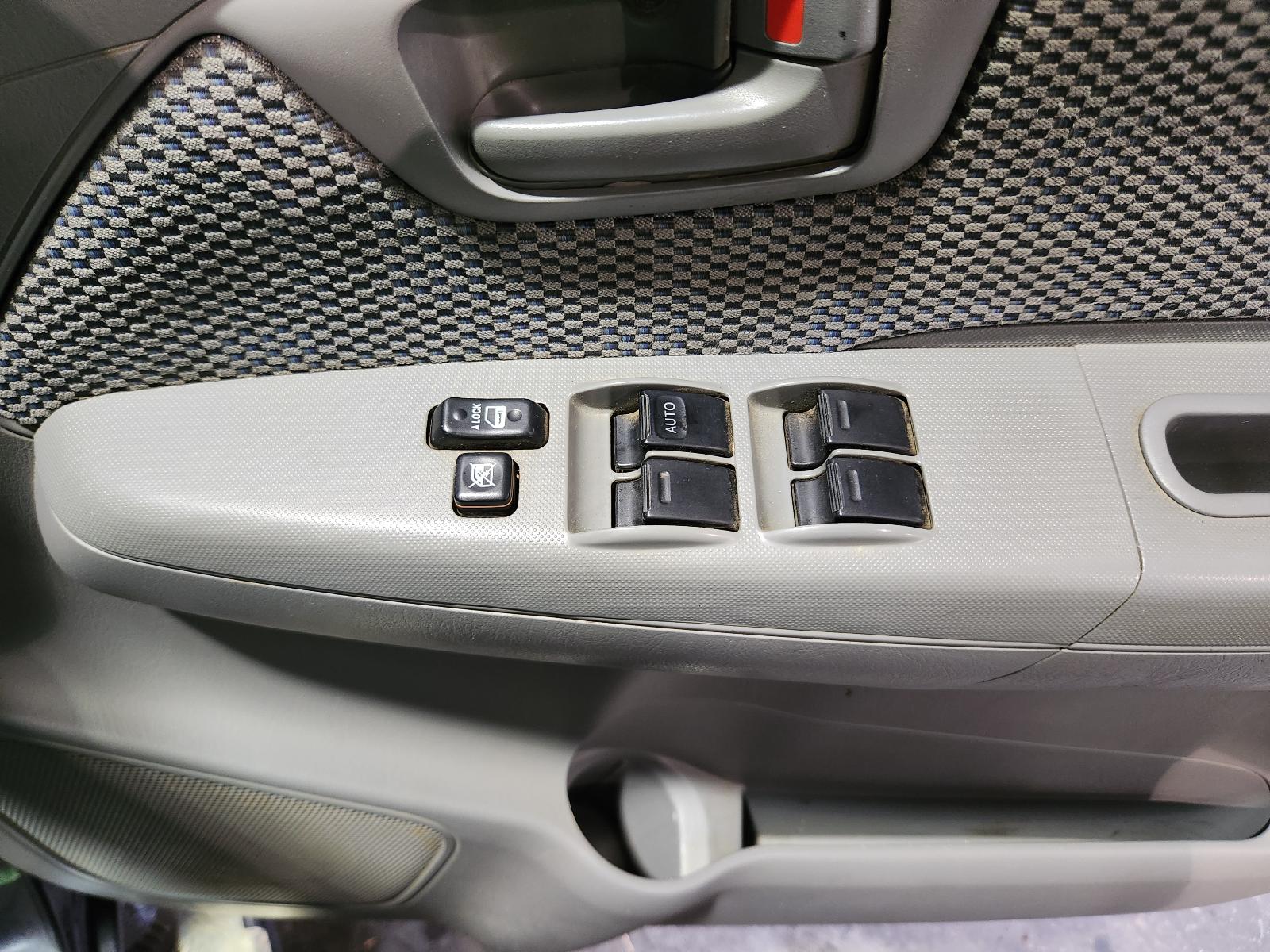 Toyota Hilux 2011 4 Door Utility View Toyota Hilux 2011 4 Door Utility