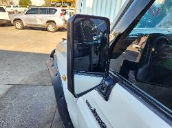 View Toyota Landcruiser 2017 4 Door Station Wagon