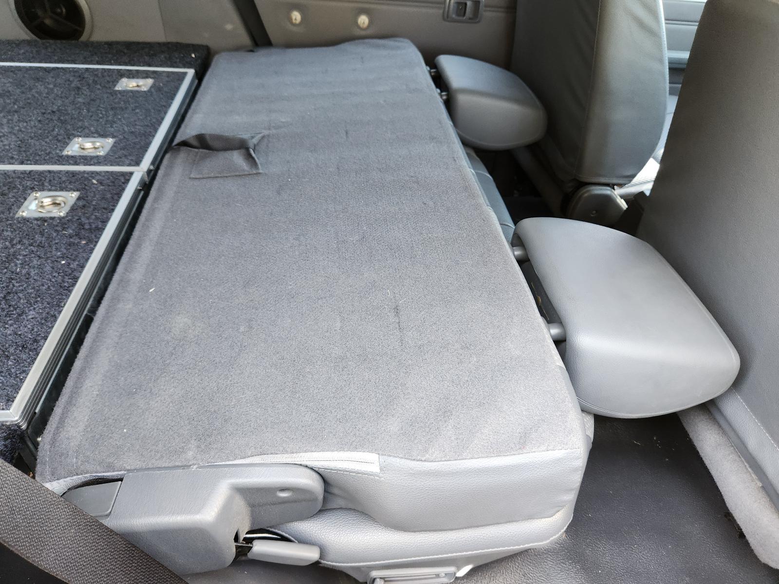 View Toyota Landcruiser 2017 4 Door Station Wagon