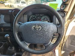 View Toyota Landcruiser 2017 4 Door Station Wagon