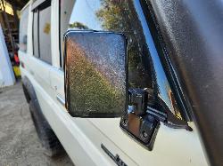 View Toyota Landcruiser 2017 4 Door Station Wagon