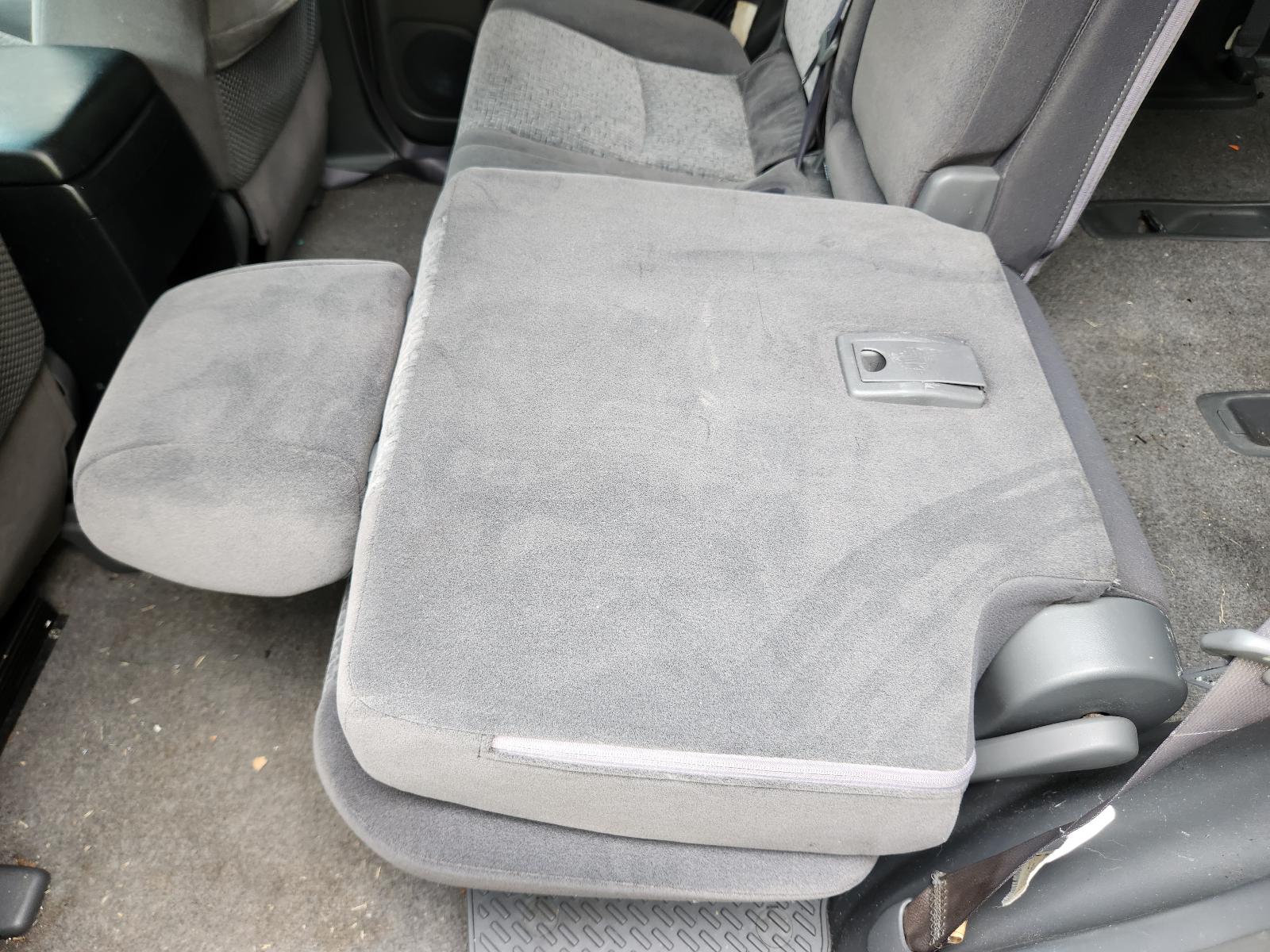 View Toyota Prado 2007 4 Door Station Wagon