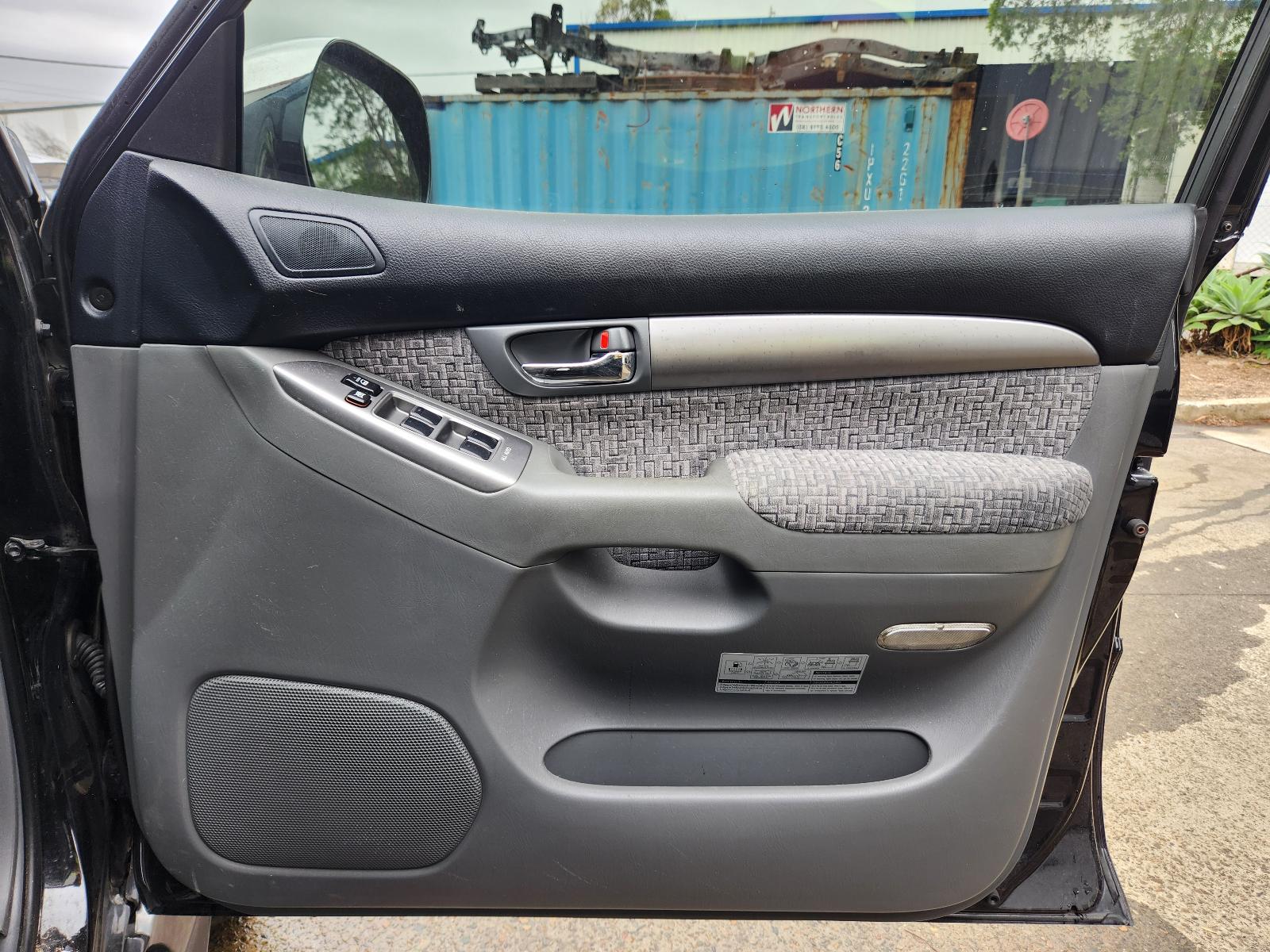 View Toyota Prado 2007 4 Door Station Wagon