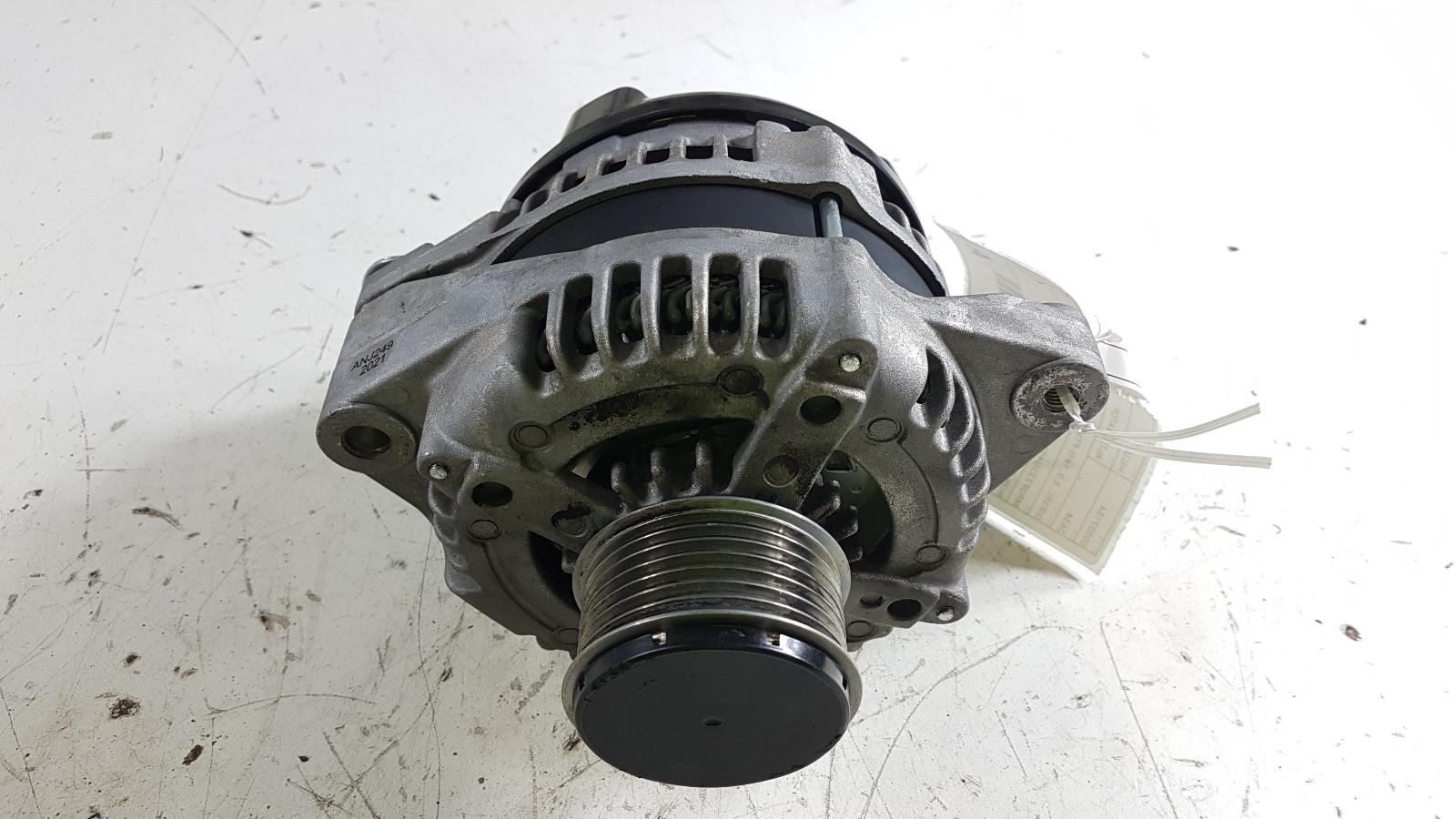 Alternator Hilux Toyota 2009