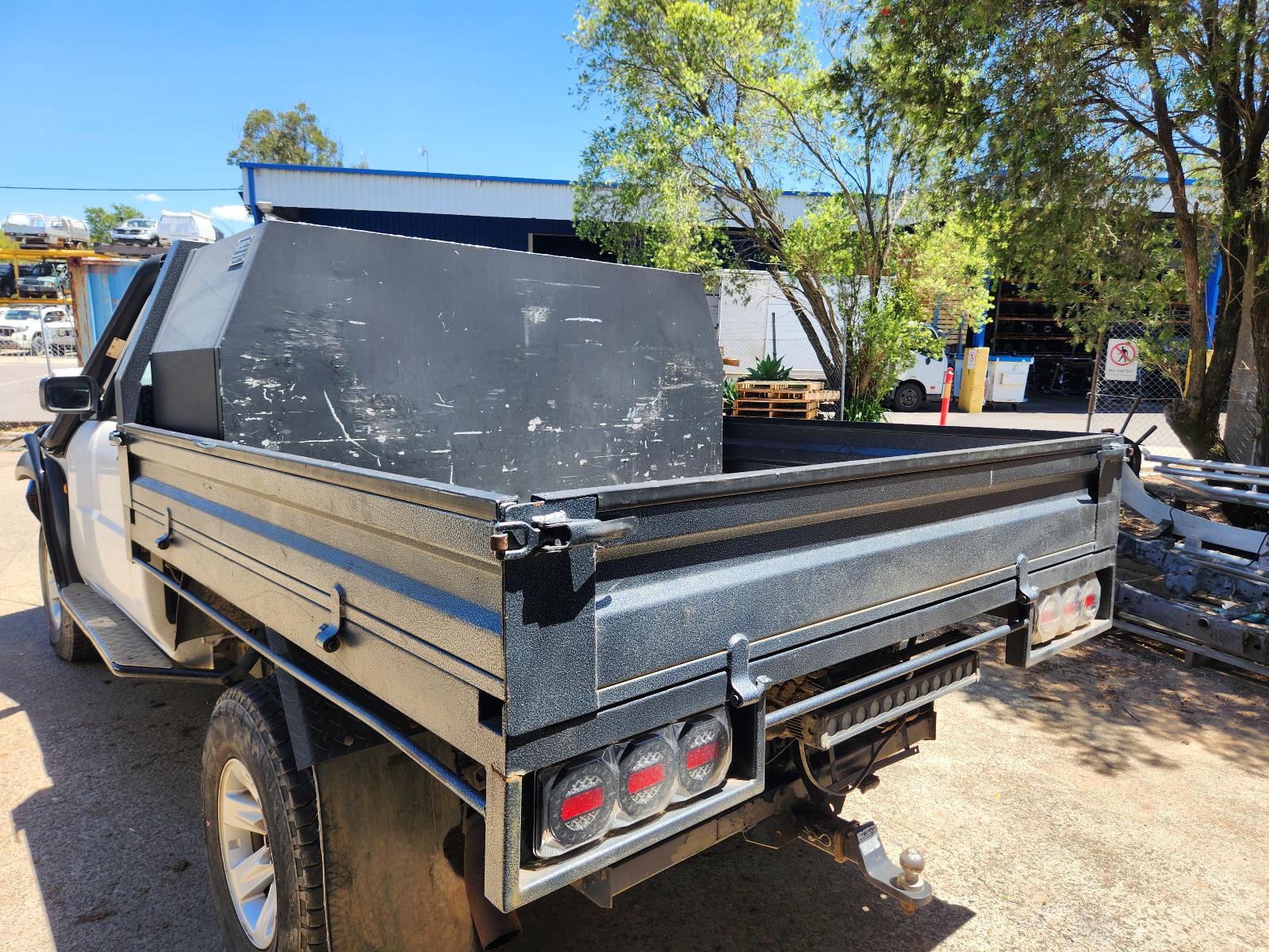 View Nissan Patrol 2000 2 Door Pickup