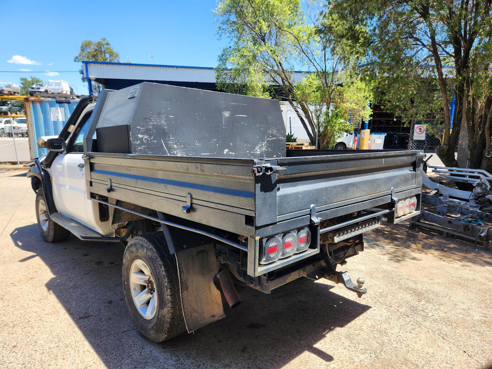View Nissan Patrol 2000 2 Door Pickup