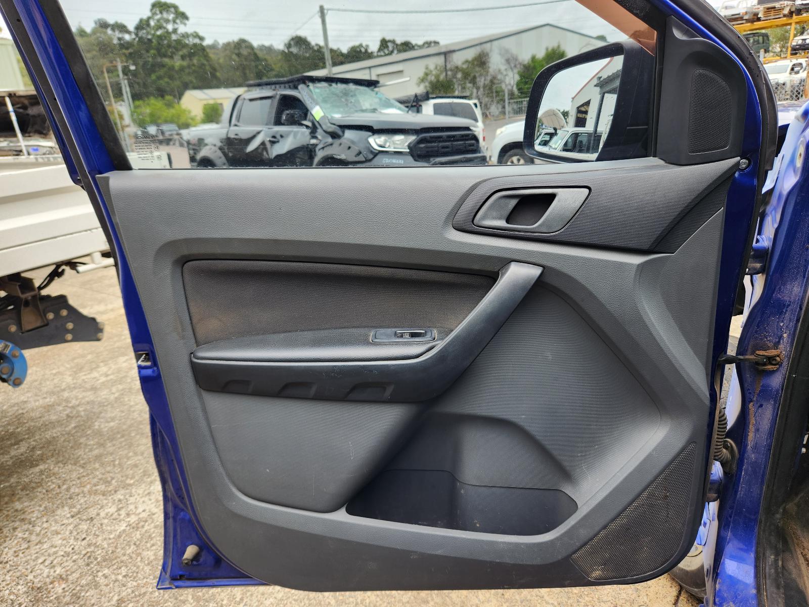 View Ford Ranger 2014 4 Door Pickup