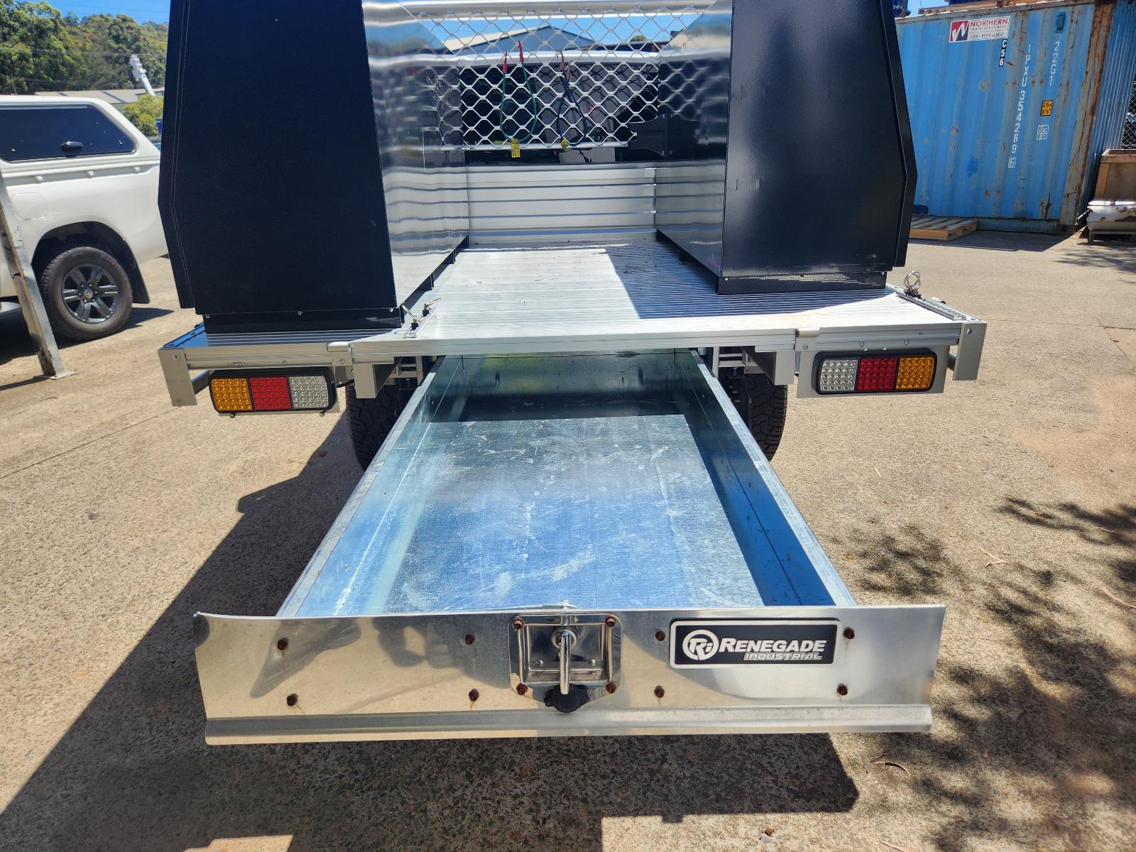 View Mitsubishi Triton 2016 4 Door Utility