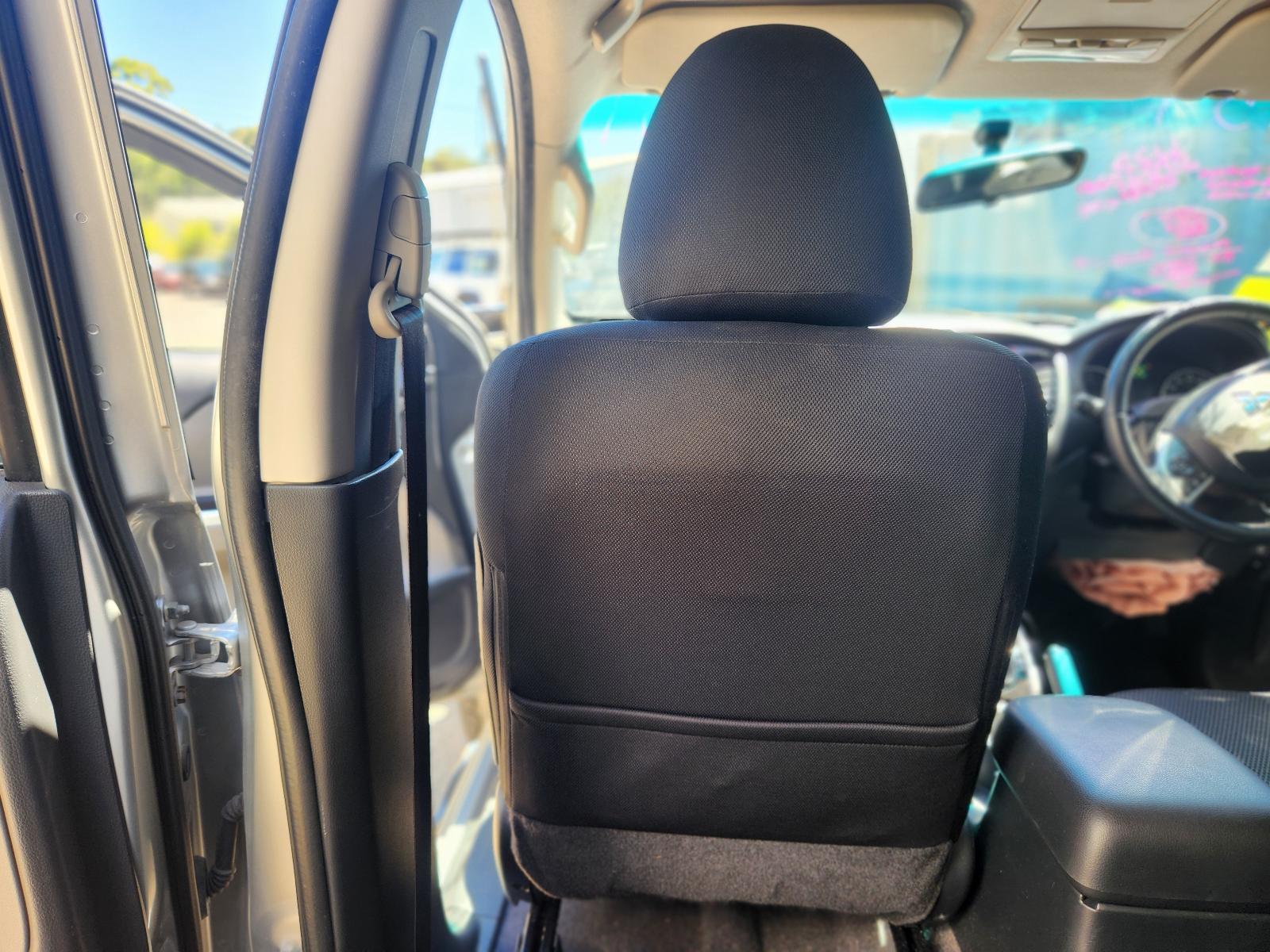 View Mitsubishi Triton 2016 4 Door Utility