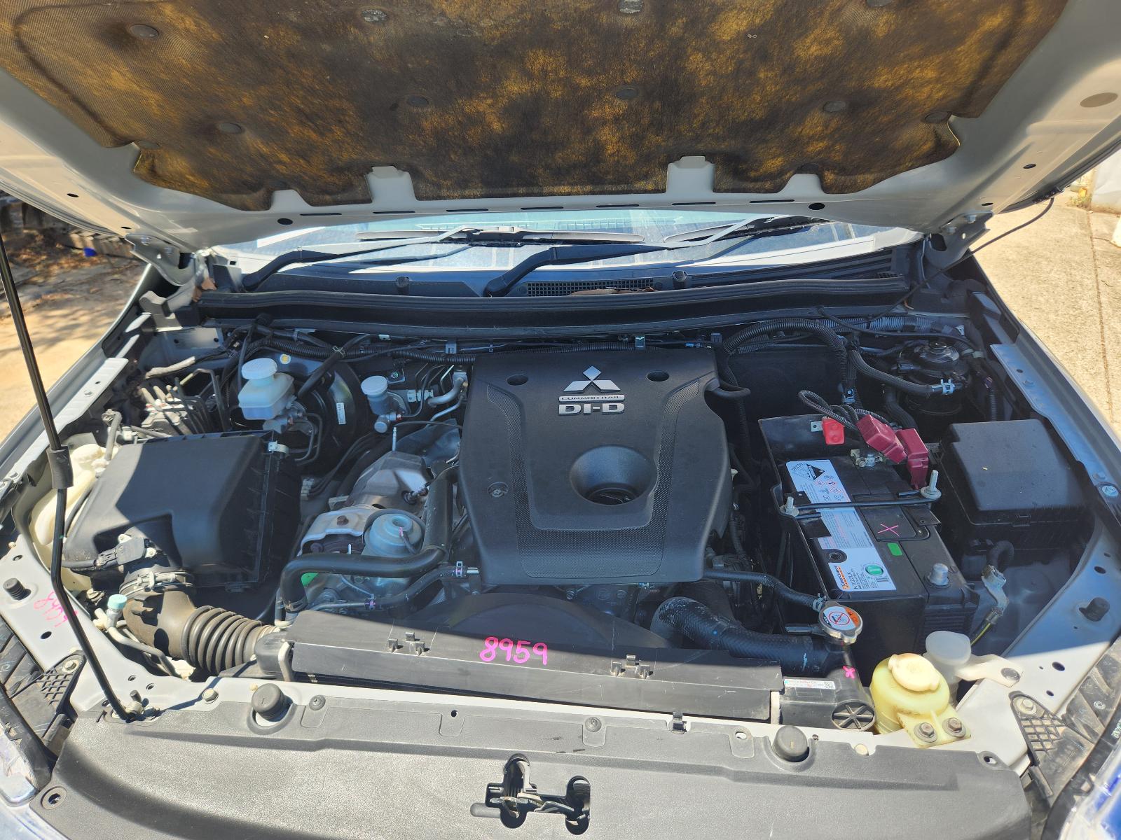 View Mitsubishi Triton 2016 4 Door Utility