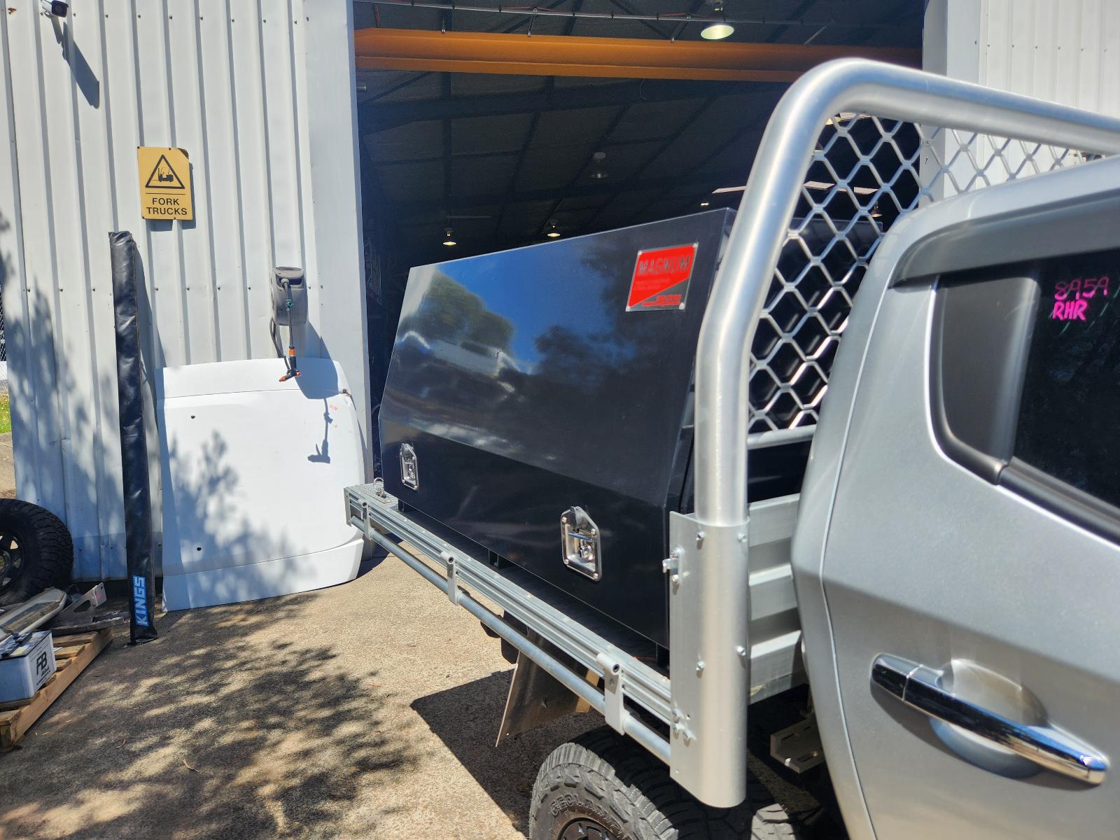 View Mitsubishi Triton 2016 4 Door Utility
