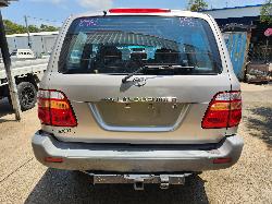 View Toyota Landcruiser 2000 4 Door Station Wagon