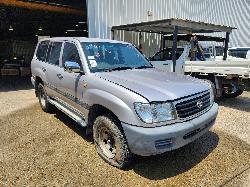 View Toyota Landcruiser 2000 4 Door Station Wagon