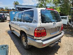 View Toyota Landcruiser 2000 4 Door Station Wagon