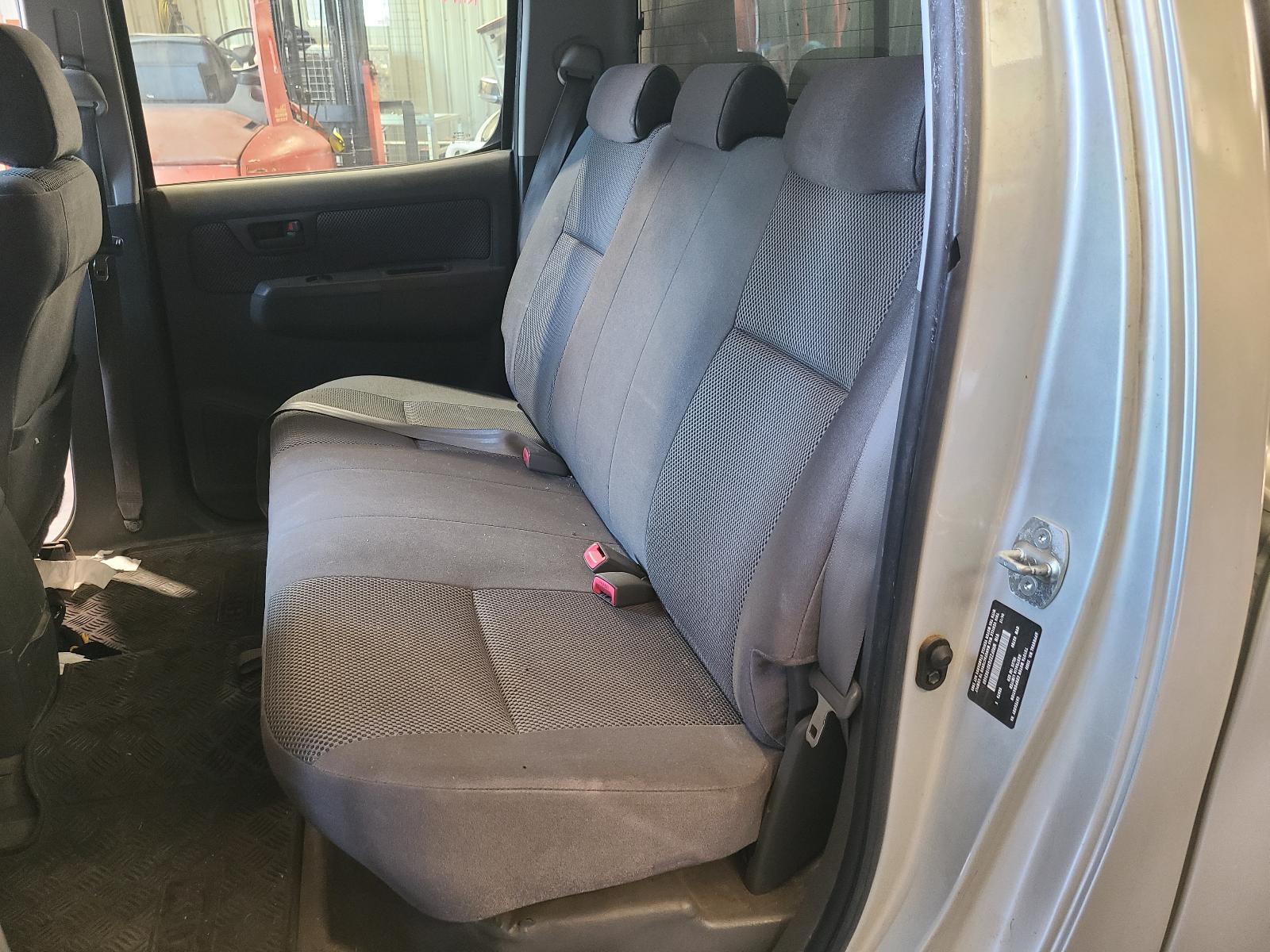 Toyota Hilux 2012 4 Door Utility View Toyota Hilux 2012 4 Door Utility