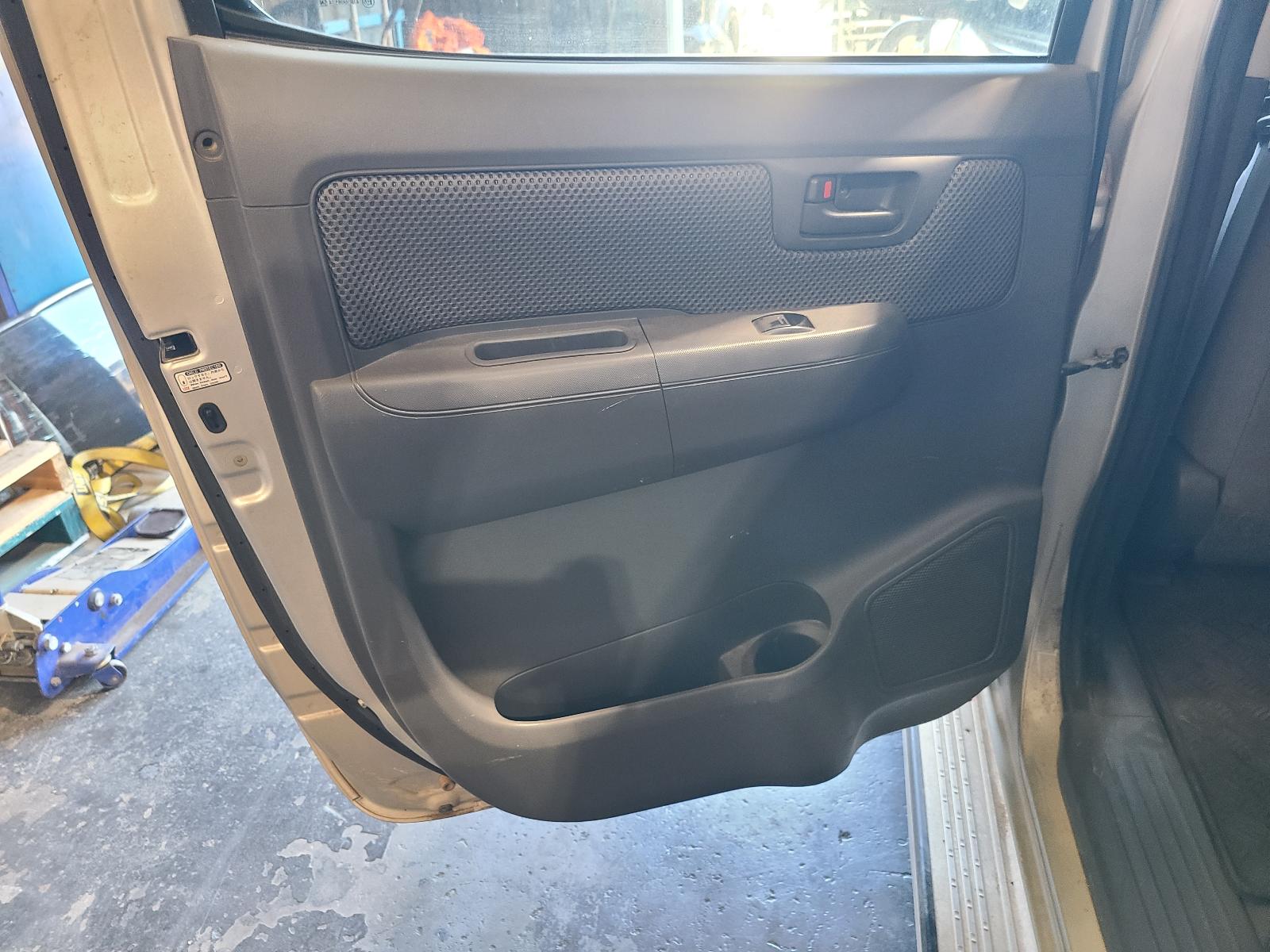 Toyota Hilux 2012 4 Door Utility View Toyota Hilux 2012 4 Door Utility