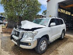 View Auto part Alternator Toyota Landcruiser 2007