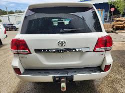 View Toyota Landcruiser 2007 4 Door Station Wagon