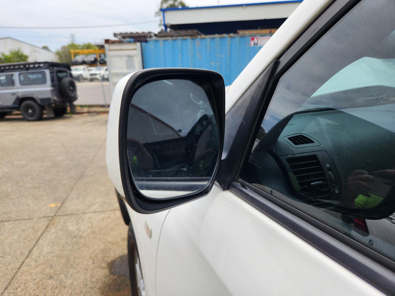 View Toyota Landcruiser 2007 4 Door Station Wagon