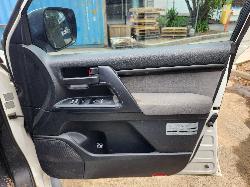 View Toyota Landcruiser 2007 4 Door Station Wagon