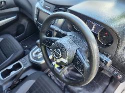View Nissan Navara 2021 4 Door Utility