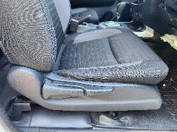 View Nissan Navara 2021 4 Door Utility