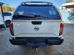 View Nissan Navara 2021 4 Door Utility