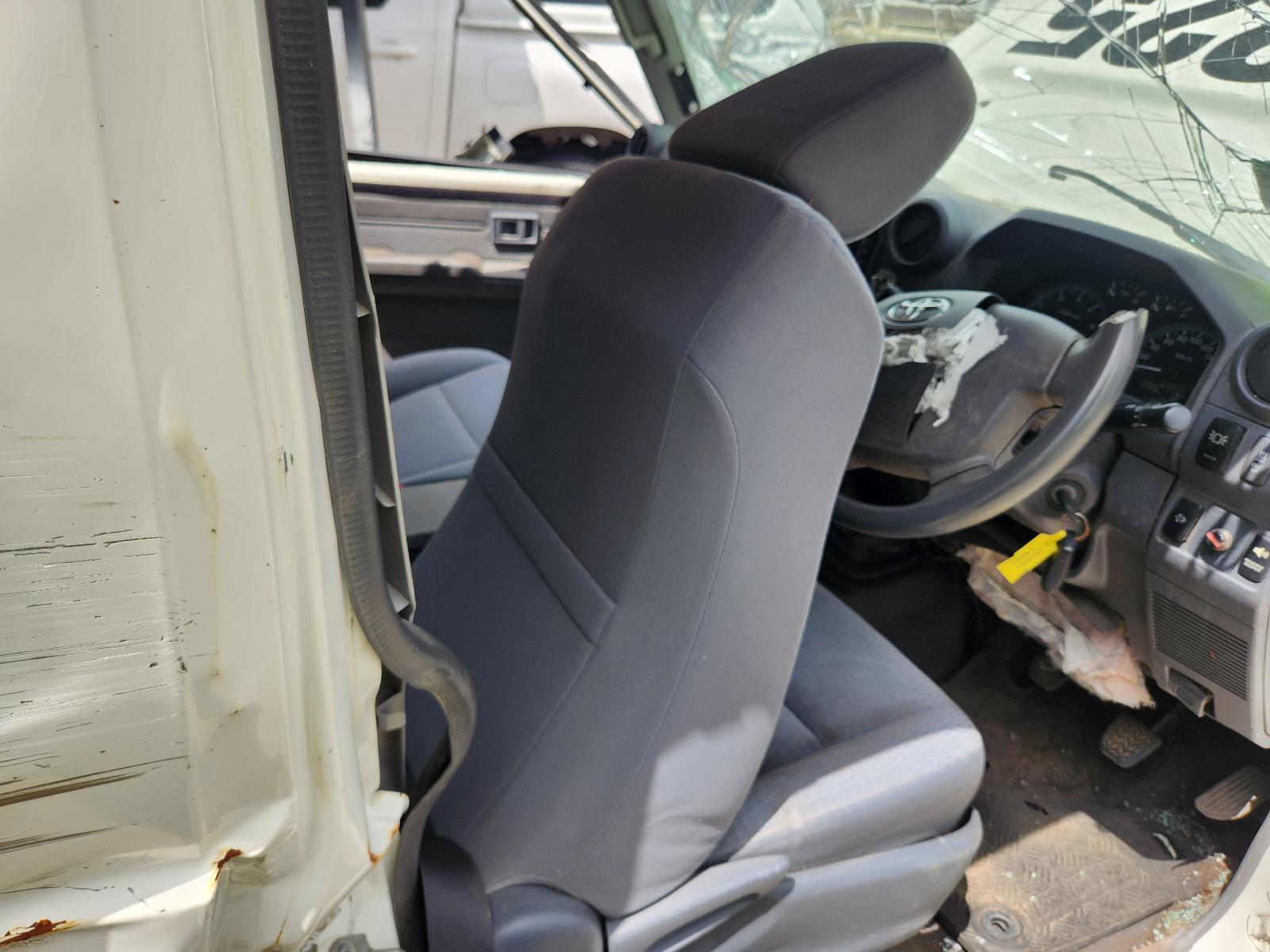 Toyota Landcruiser 2019 2 Door Pickup View Toyota Landcruiser 2019 2 Door Pickup